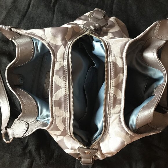 Coach Beige Gold Handbag Hobo Purse - Picture 8 of 12